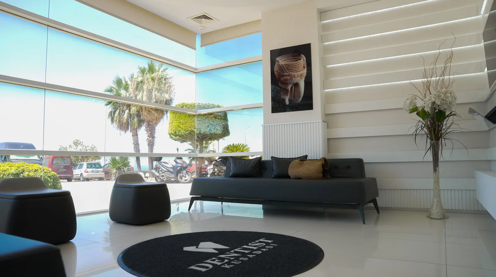 Clinic-provided photograph of Kuşadası Estetik Dental Clinic