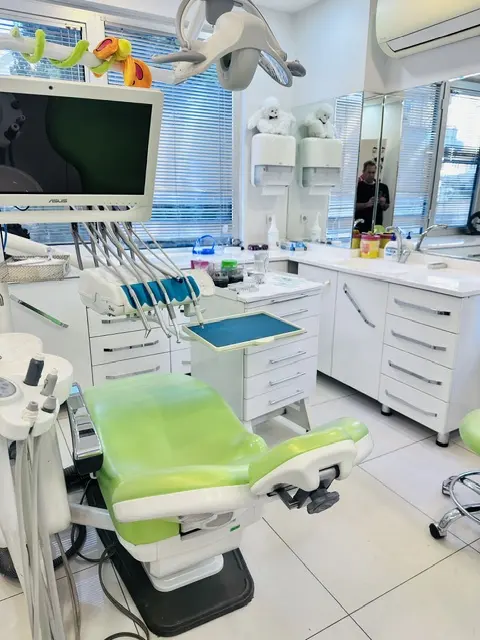 Von der Klinik bereitgestelltes Foto von Dentorium Zahnklinik