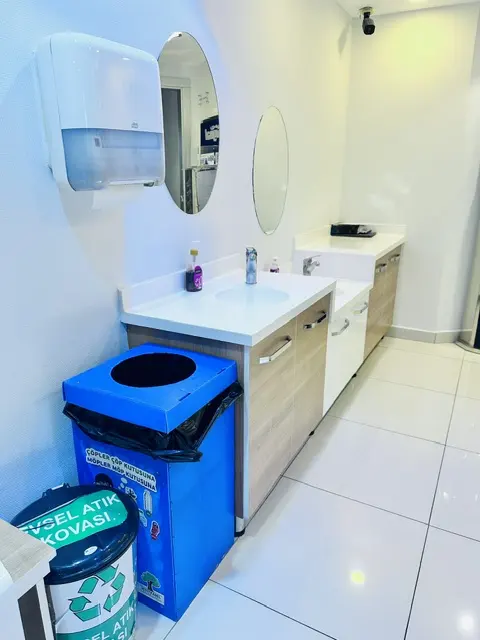 Von der Klinik bereitgestelltes Foto von Dentorium Zahnklinik