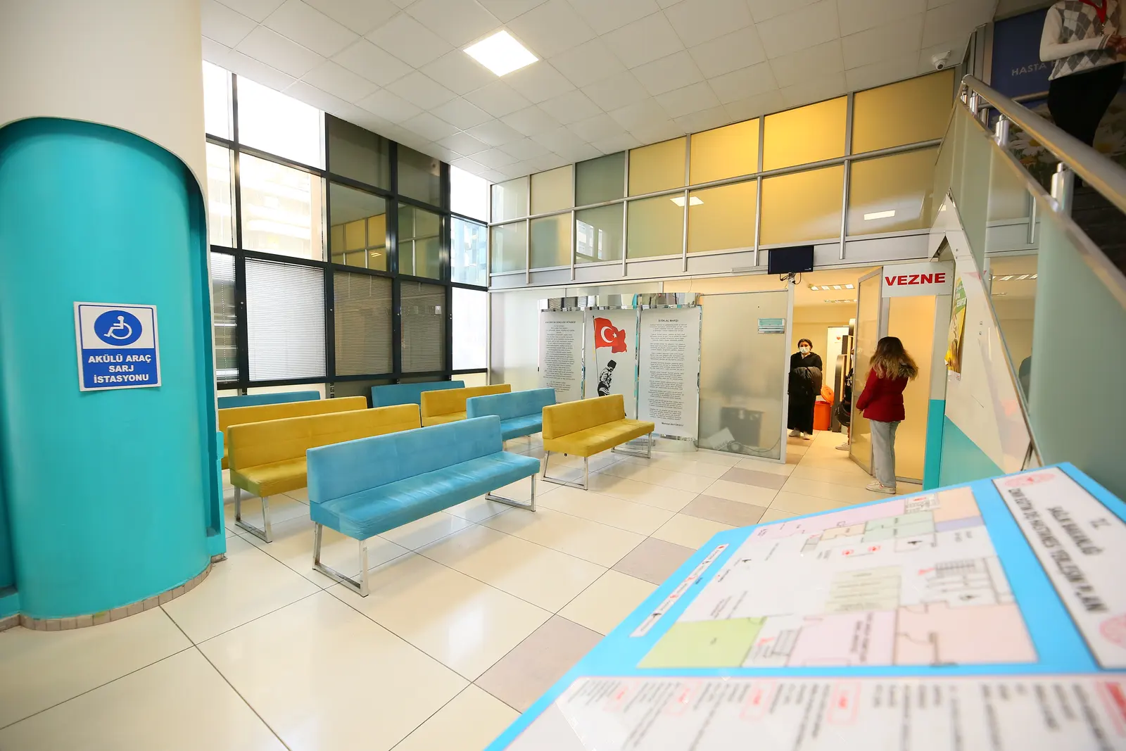 Clinic-provided photograph of Izmir Dental Hospital