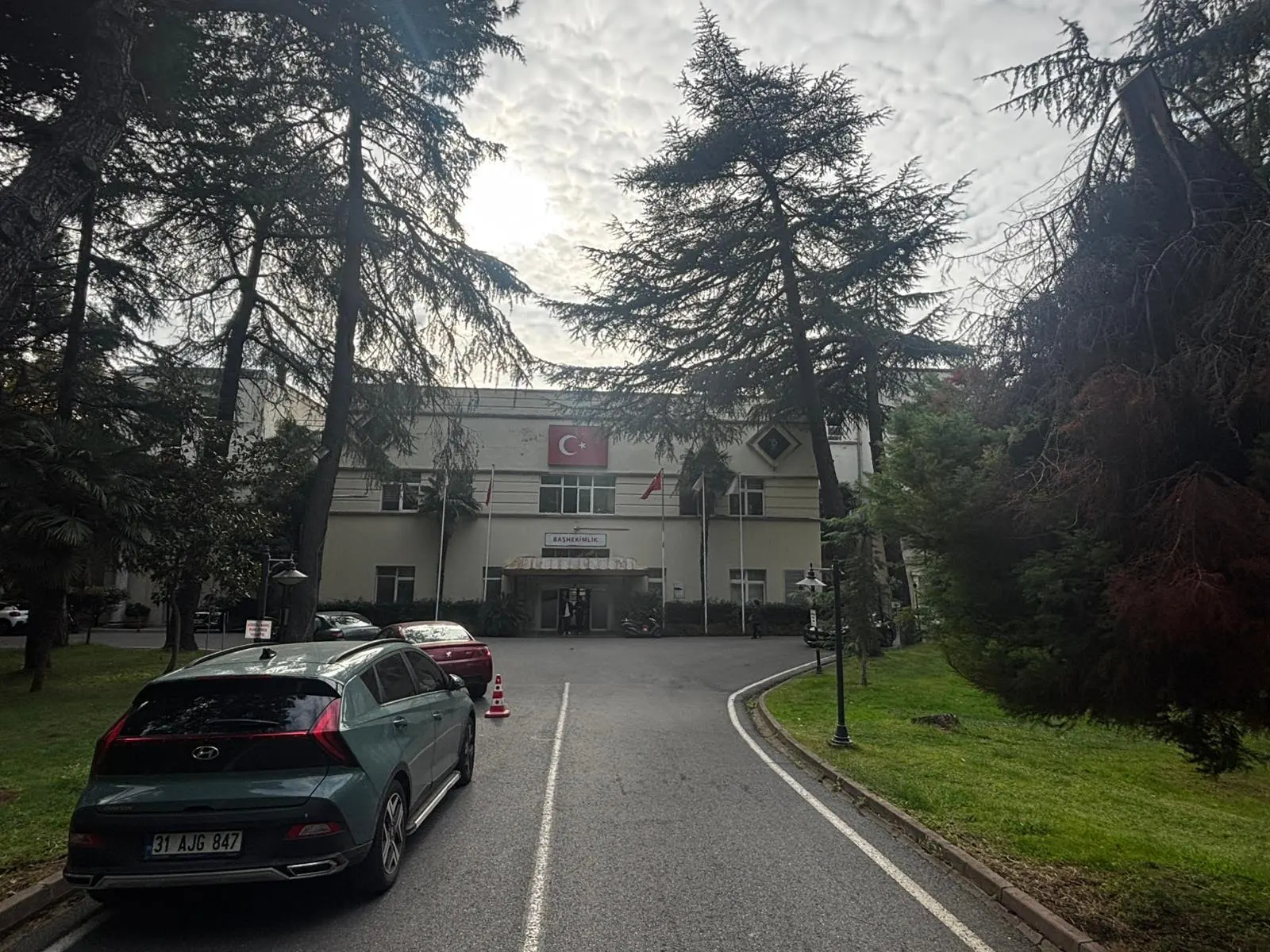 Clinic-provided photograph of Istanbul Sultan 2. Abdülhamit Han Training and Research Hospital