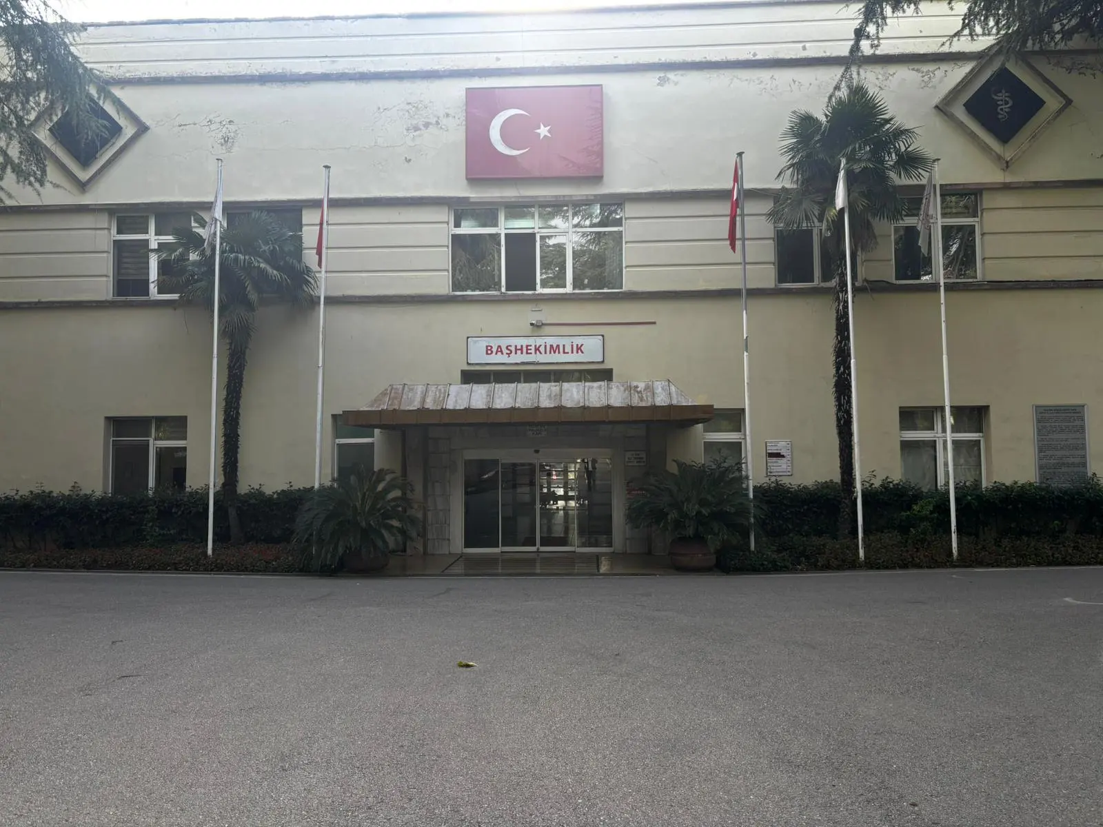 Clinic-provided photograph of Istanbul Sultan 2. Abdülhamit Han Training and Research Hospital