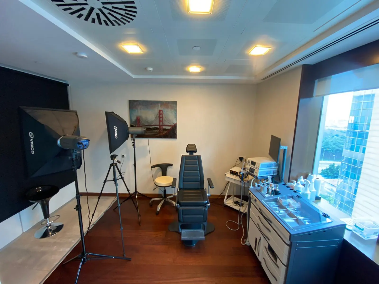 Clinic-provided photograph of Dr Baver Maşallah Şimşek