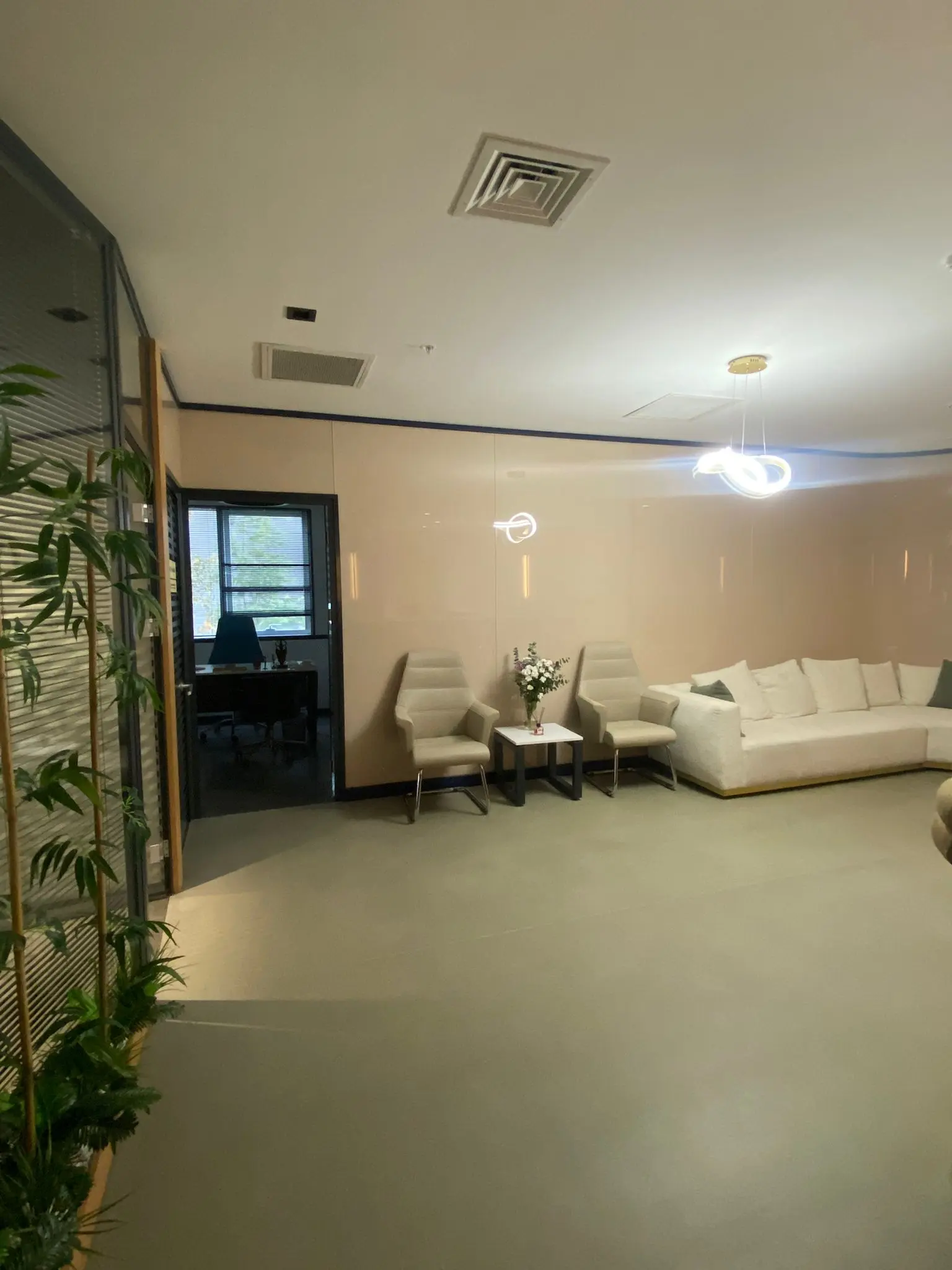 Clinic-provided photograph of Dr Onur Akman