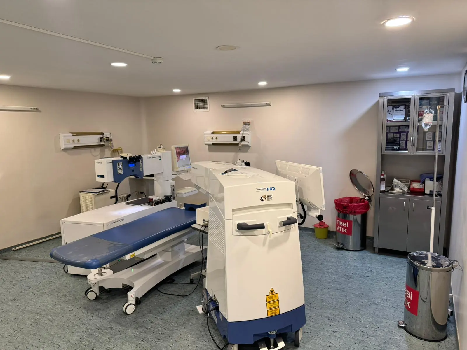 Clinic-provided photograph of Veni Vidi Eye Centre