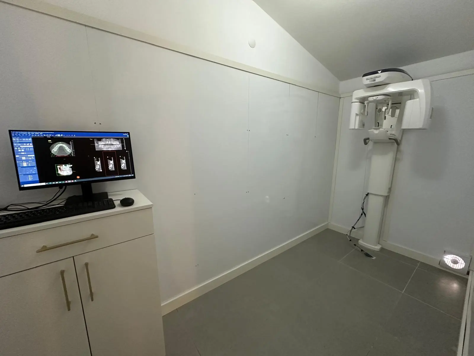 Clinic-provided photograph of Dr Zeynep İrem Sezer