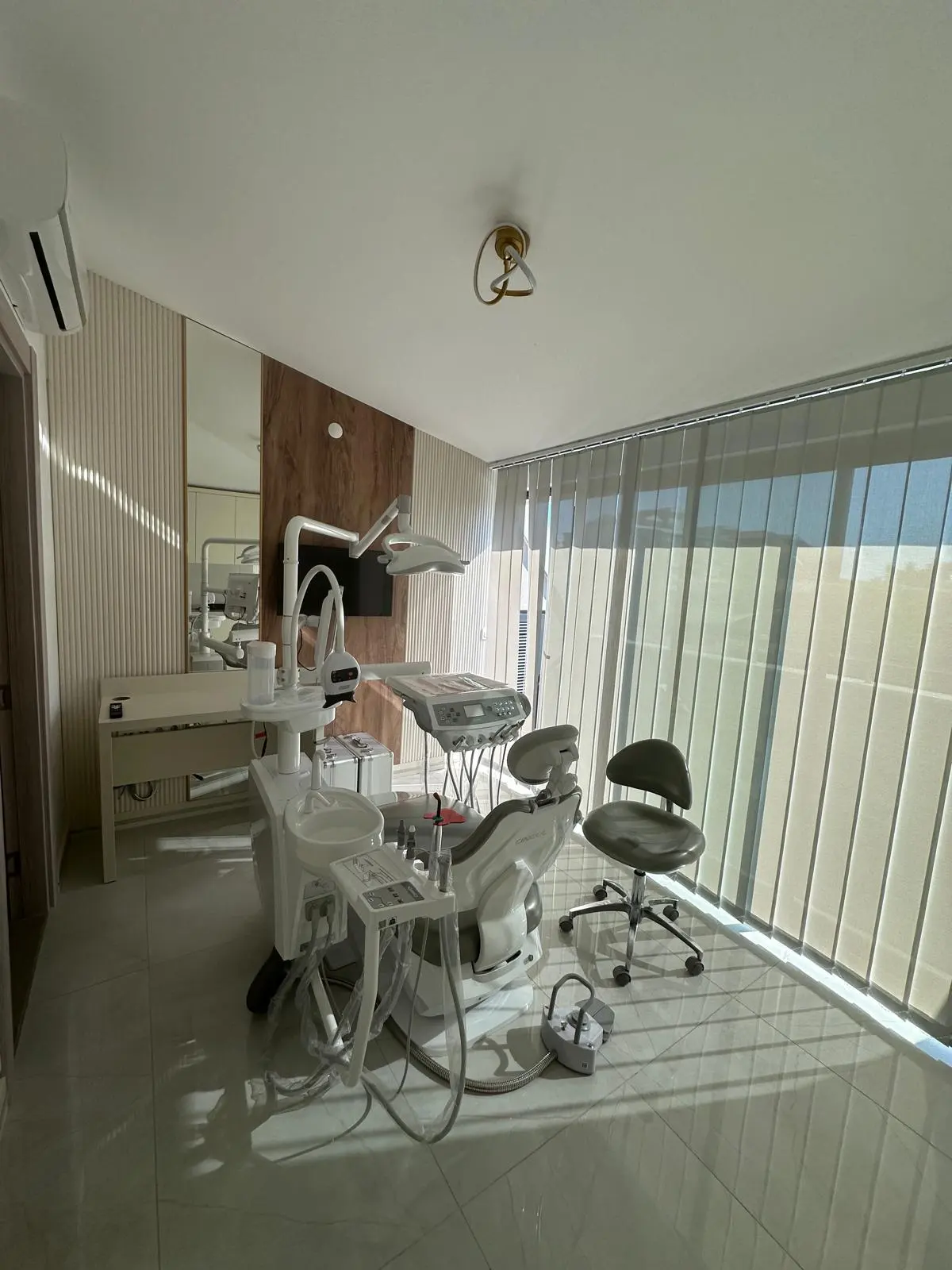 Clinic-provided photograph of Dr Zeynep İrem Sezer