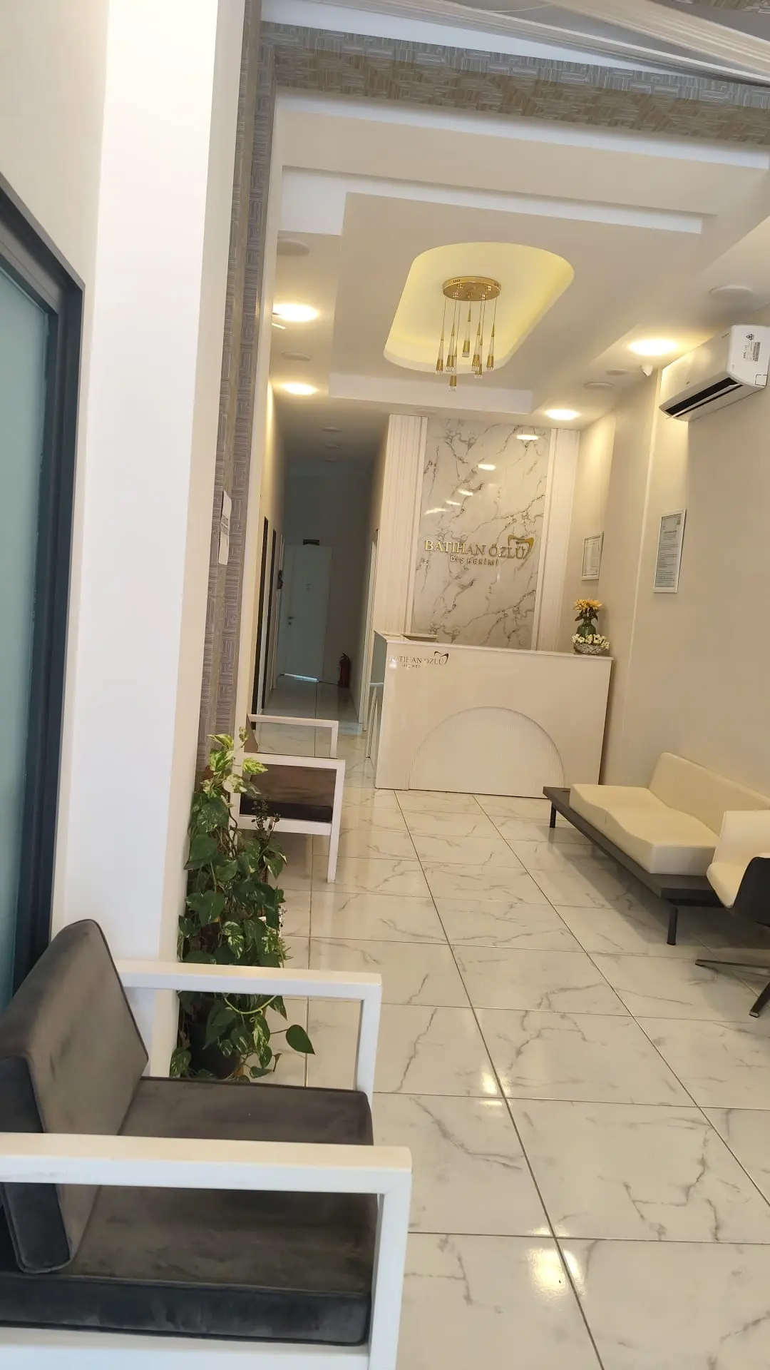 Clinic-provided photograph of Dr Batıhan Özlü