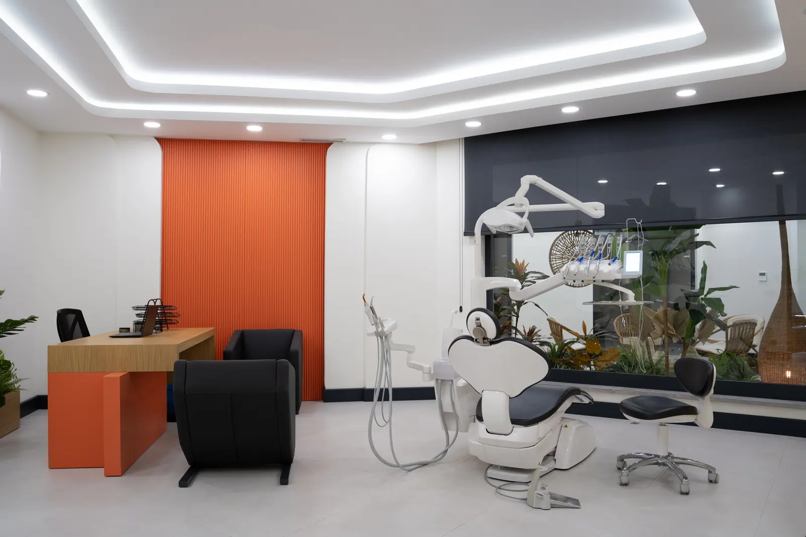 Clinic-provided photograph of Antalya Dental ART