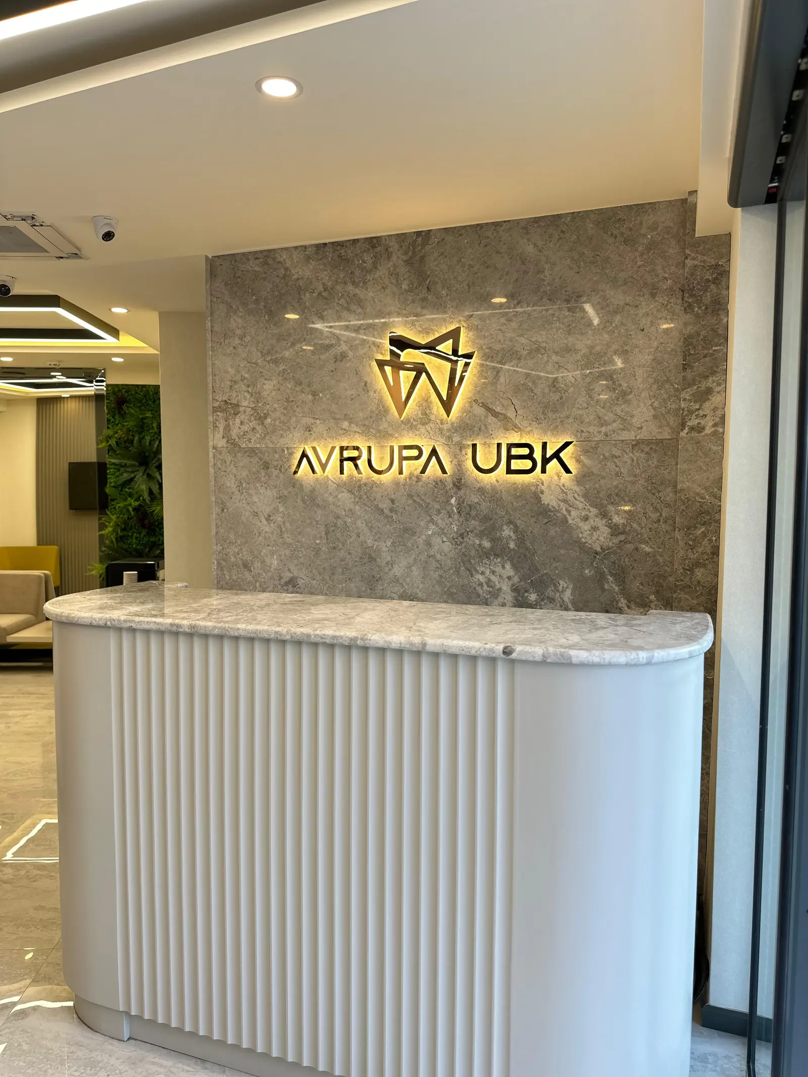 Clinic-provided photograph of Avrupa UBK Dental