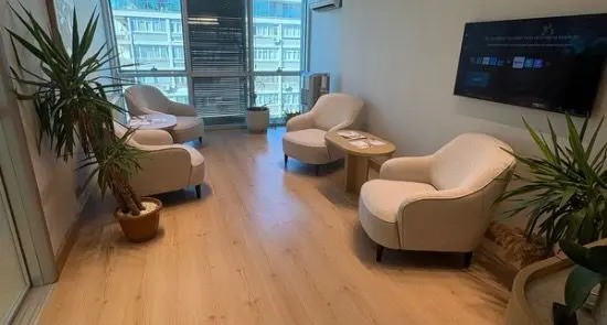 Von der Klinik bereitgestelltes Foto von Dr. Zeynep Karabucak
