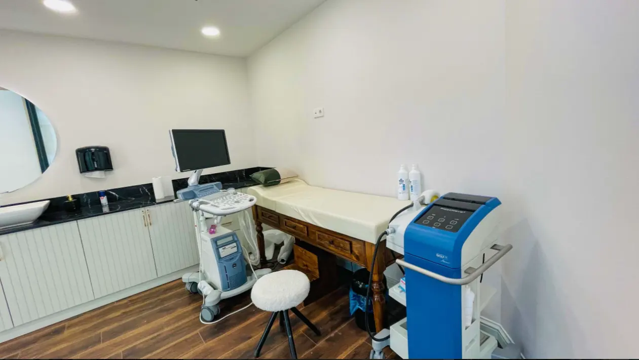 Clinic-provided photograph of Dr Muhsin Balaban