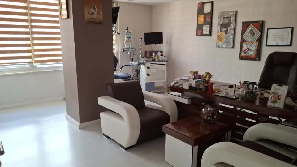 Clinic-provided photograph of Assoc. Prof. Dr Murat Enöz