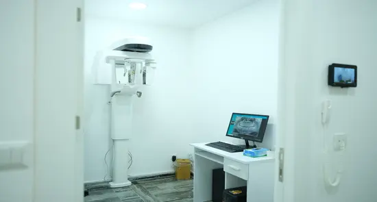 Clinic-provided photograph of Dent Atelier
