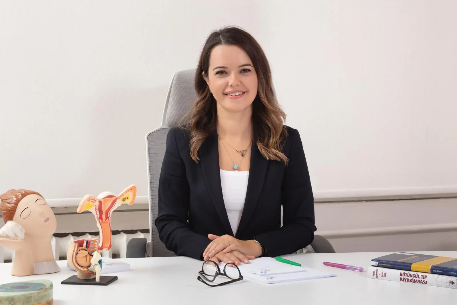 Clinic-provided photograph of Assoc. Prof. Dr Pınar Yalçın Bahat