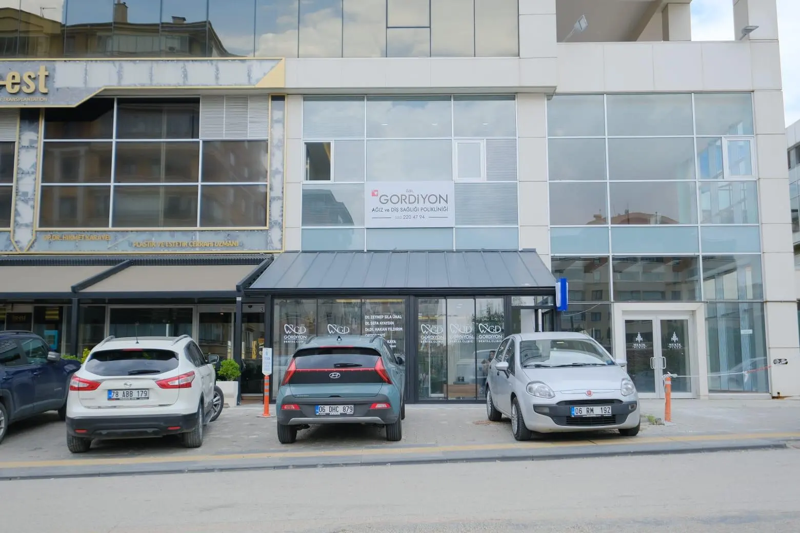 Clinic-provided photograph of Gordiyon Dental Clinic