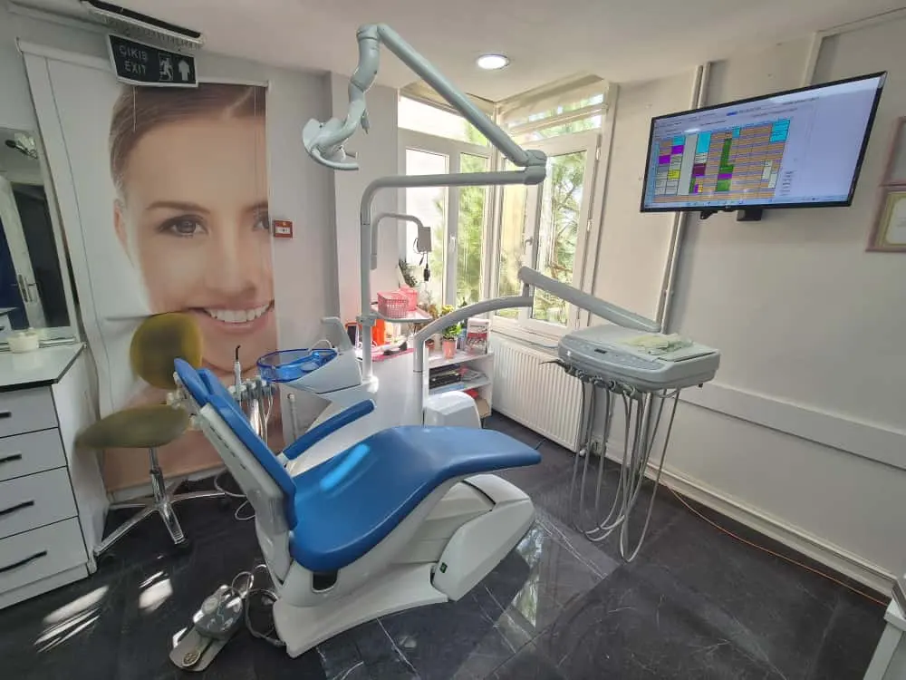 Von der Klinik bereitgestelltes Foto von Uğurel Zahnklinik