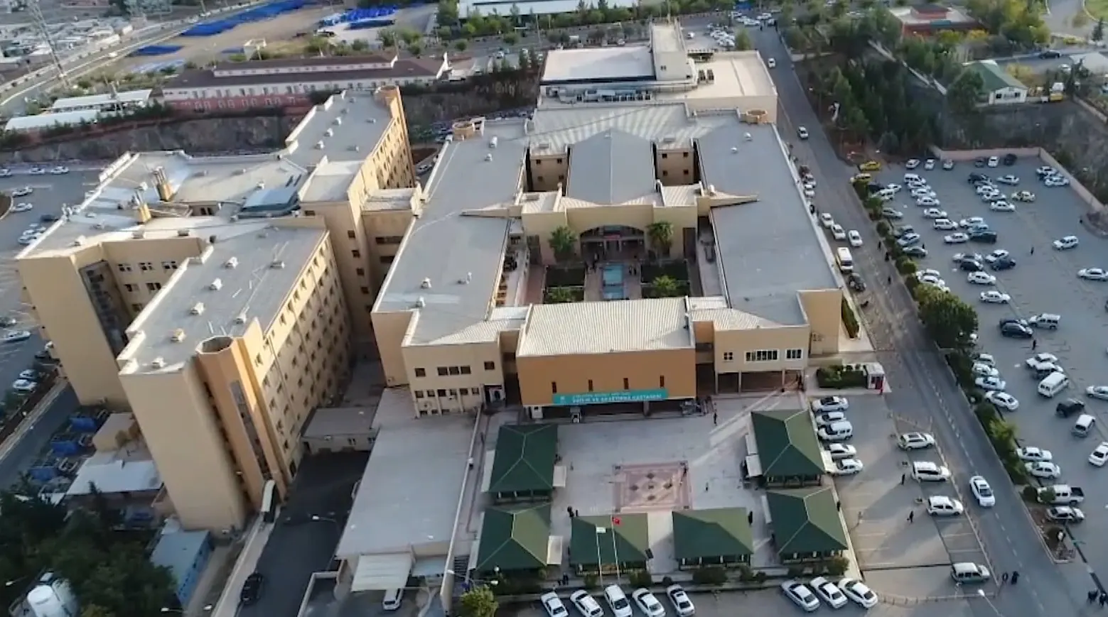 Von der Klinik bereitgestelltes Foto von Lehr- und Forschungskrankenhaus Şanlıurfa Mehmet Akif İnan