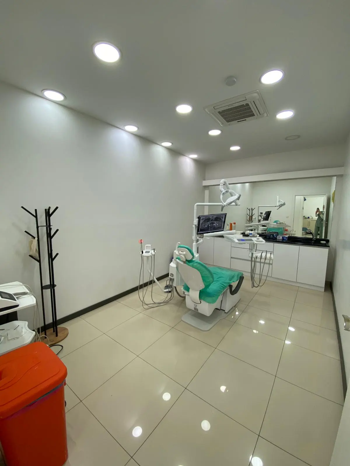Clinic-provided photograph of Can Deva Dental Clinic