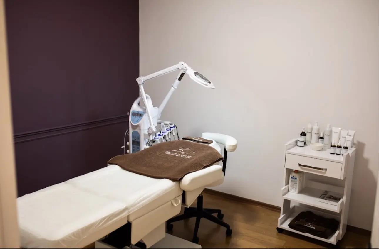 Clinic-provided photograph of Dr Burcu Çelen