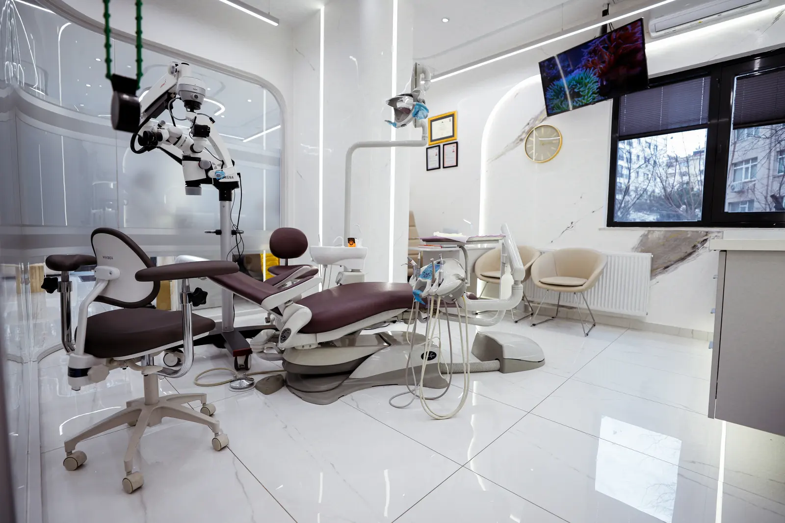 Von der Klinik bereitgestelltes Foto von Defy Dent