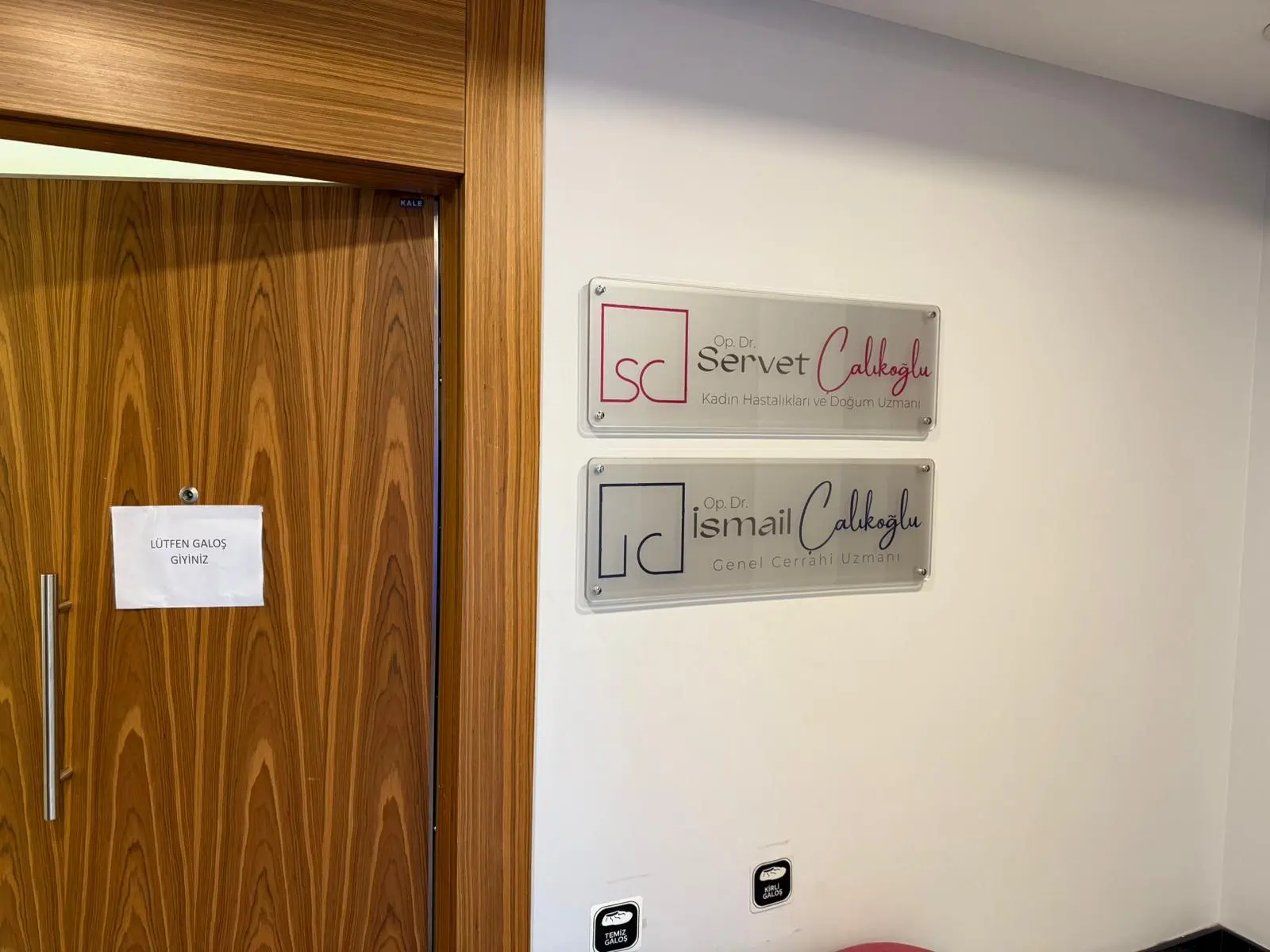 Clinic-provided photograph of Dr İsmail Çalıkoğlu