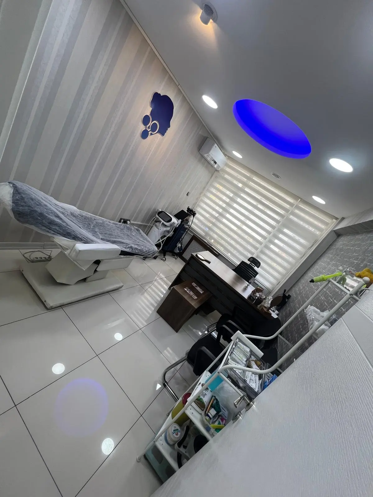 Clinic-provided photograph of Dr Hamdi Turhan