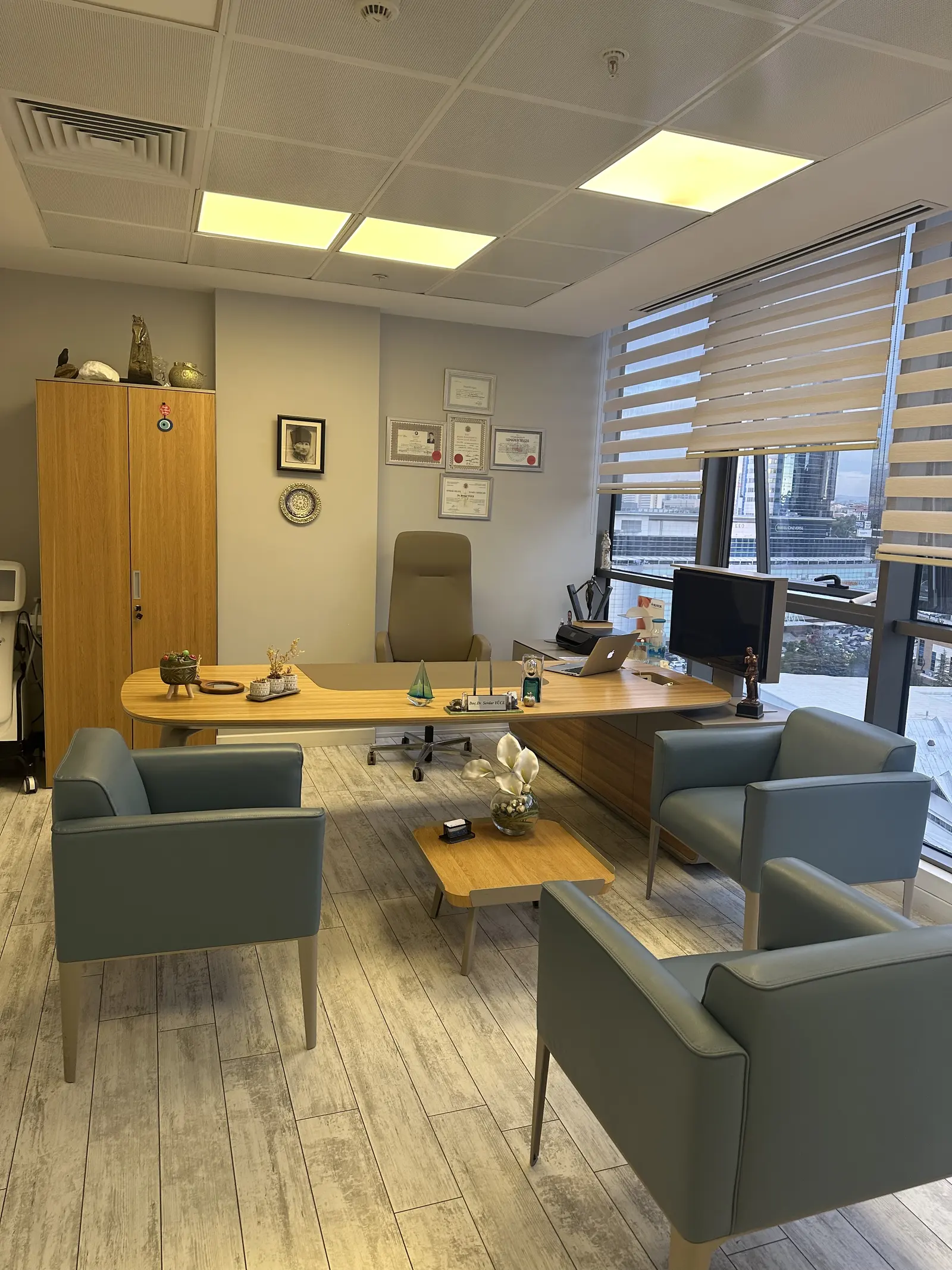 Clinic-provided photograph of Assoc. Prof. Dr Serdar Yüce
