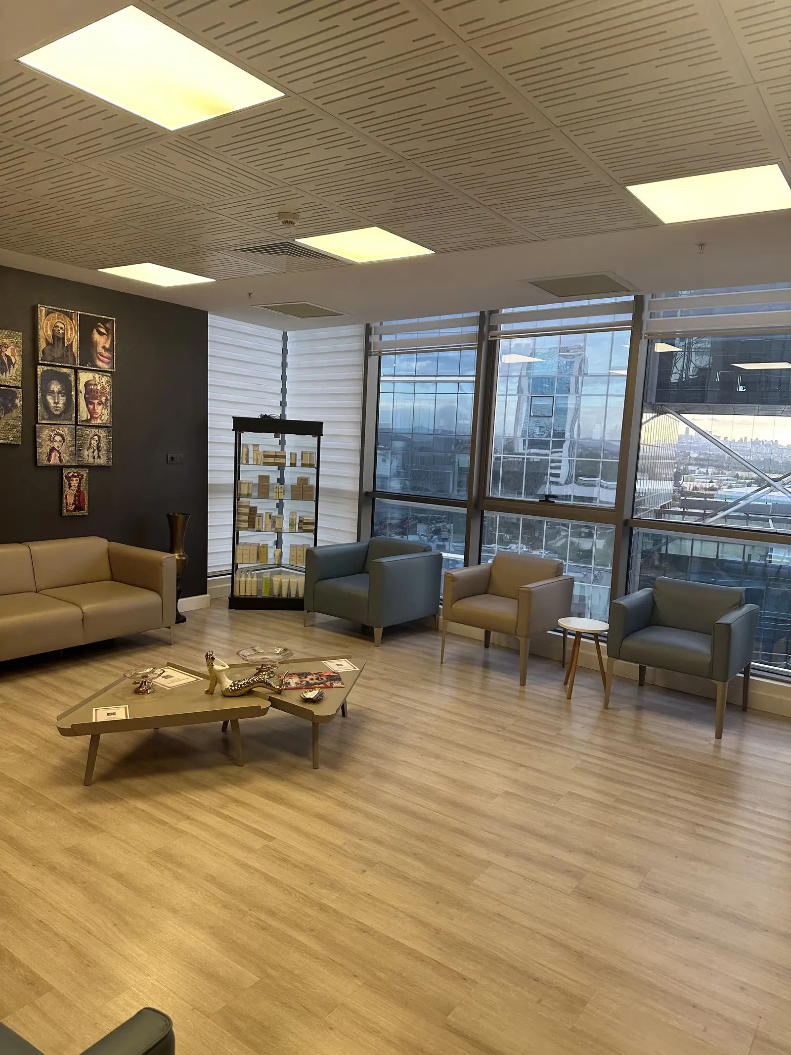 Clinic-provided photograph of Assoc. Prof. Dr Serdar Yüce