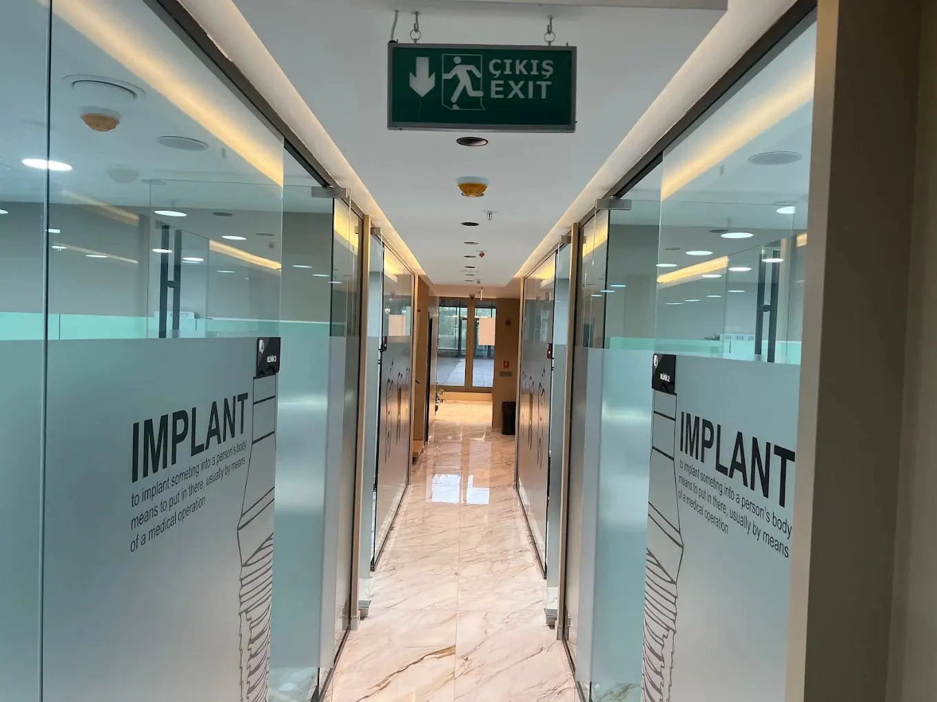 Clinic-provided photograph of Serem Dental Clinic
