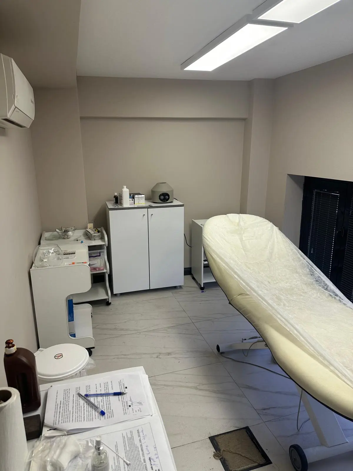 Clinic-provided photograph of Dr Taha Mehmetoğlu