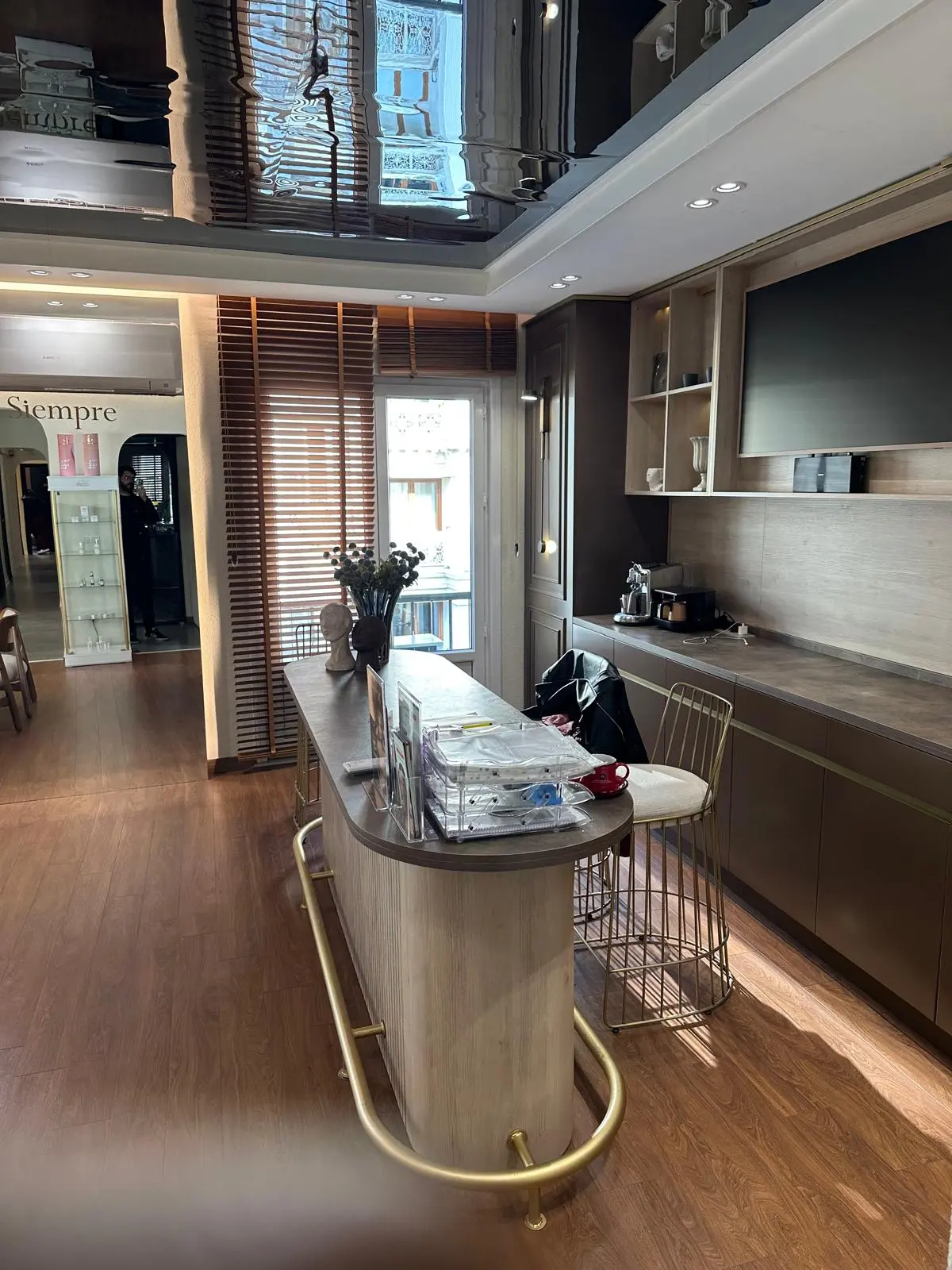 Von der Klinik bereitgestelltes Foto von Dr. Engin Beydoğan