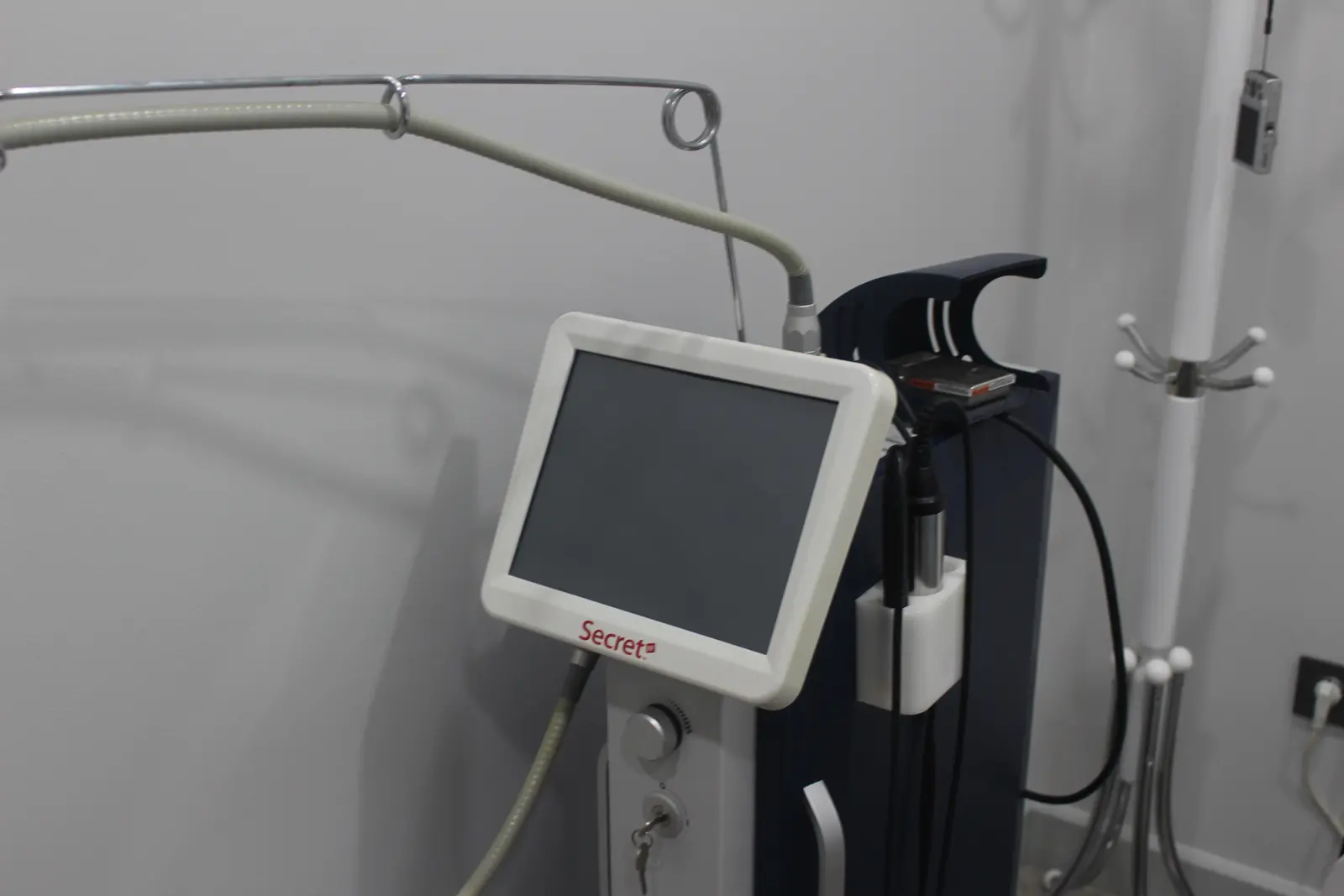 Von der Klinik bereitgestelltes Foto von Dr. Ümit Çakır