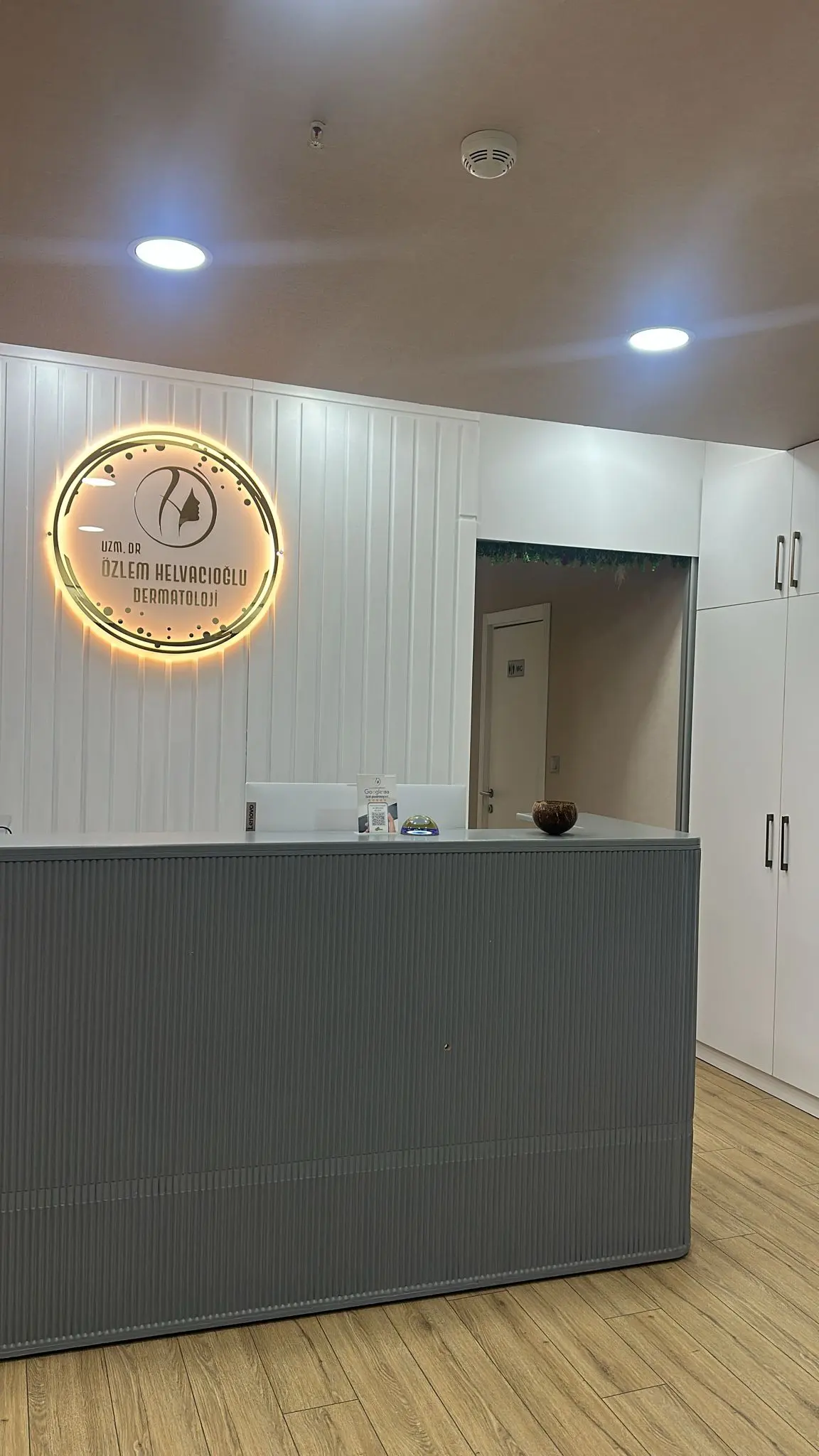 Clinic-provided photograph of Dr Özlem Helvacıoğlu