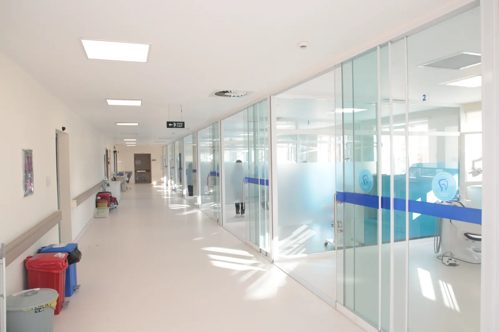 Clinic-provided photograph of Isparta Süleyman Demirel University Dental Hospital