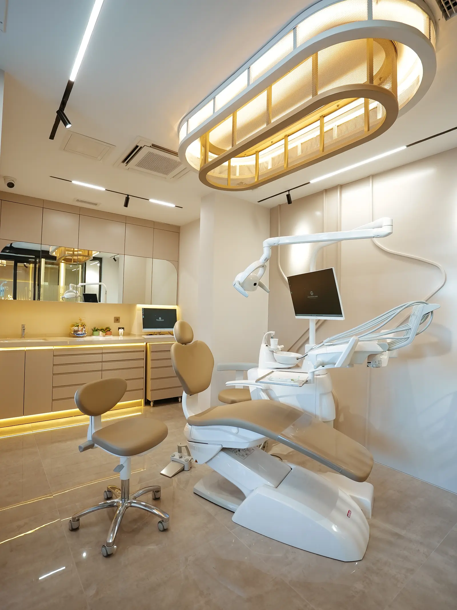 Clinic-provided photograph of Dr Gizem Ömeroğlu Demir