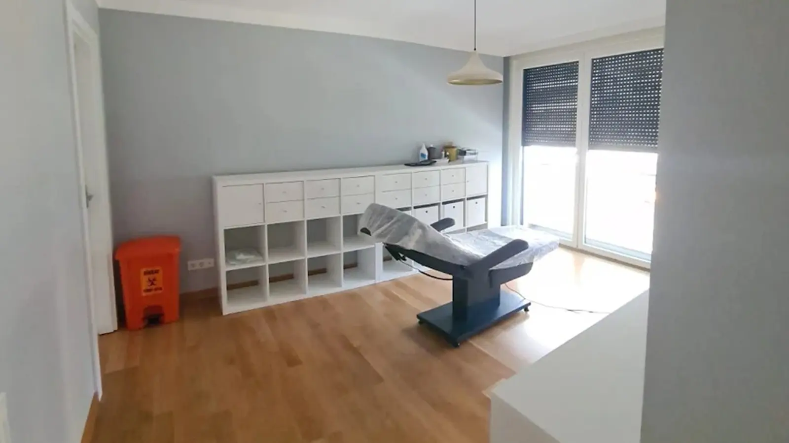 Clinic-provided photograph of Dr Mahmut Özgül