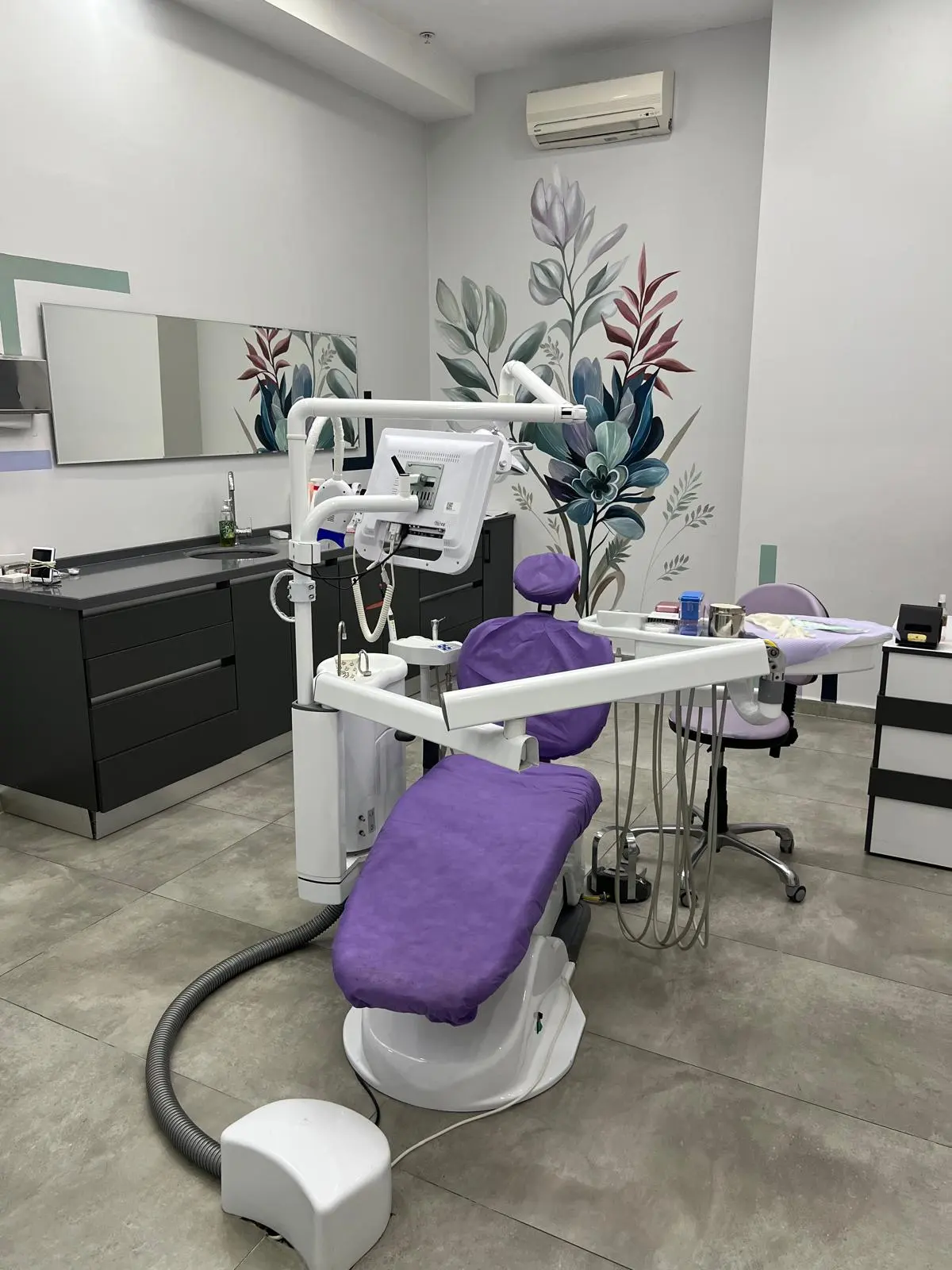 Clinic-provided photograph of Sakarya İnci Dental Clinic
