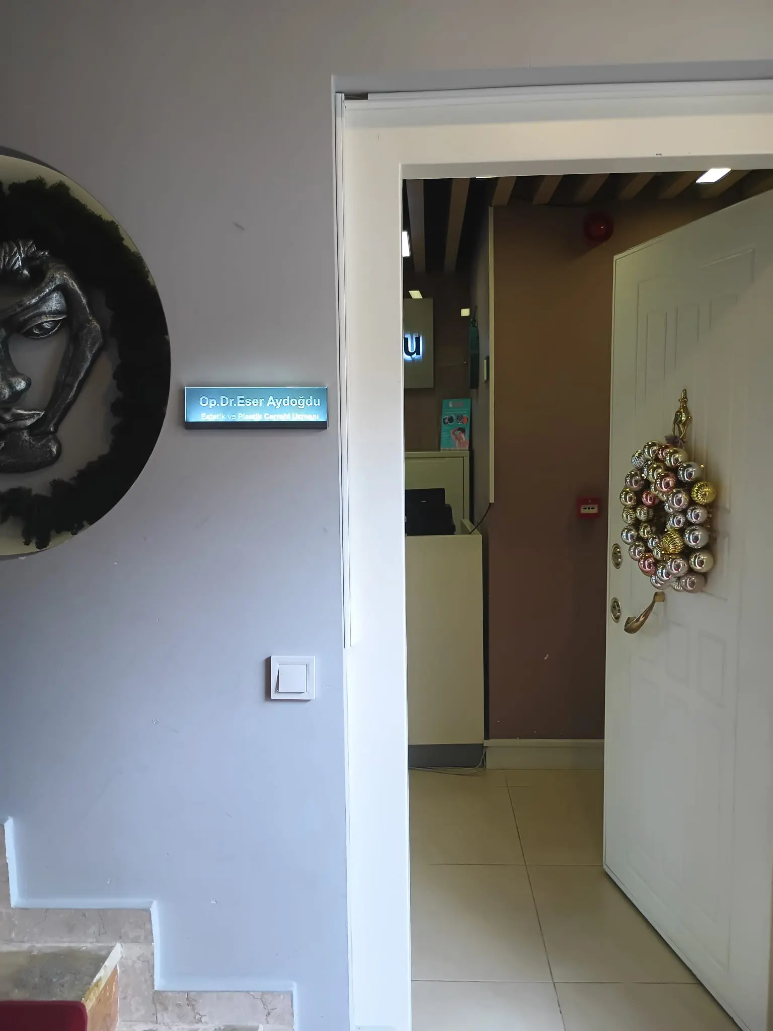 Clinic-provided photograph of Dr Eser Aydoğdu