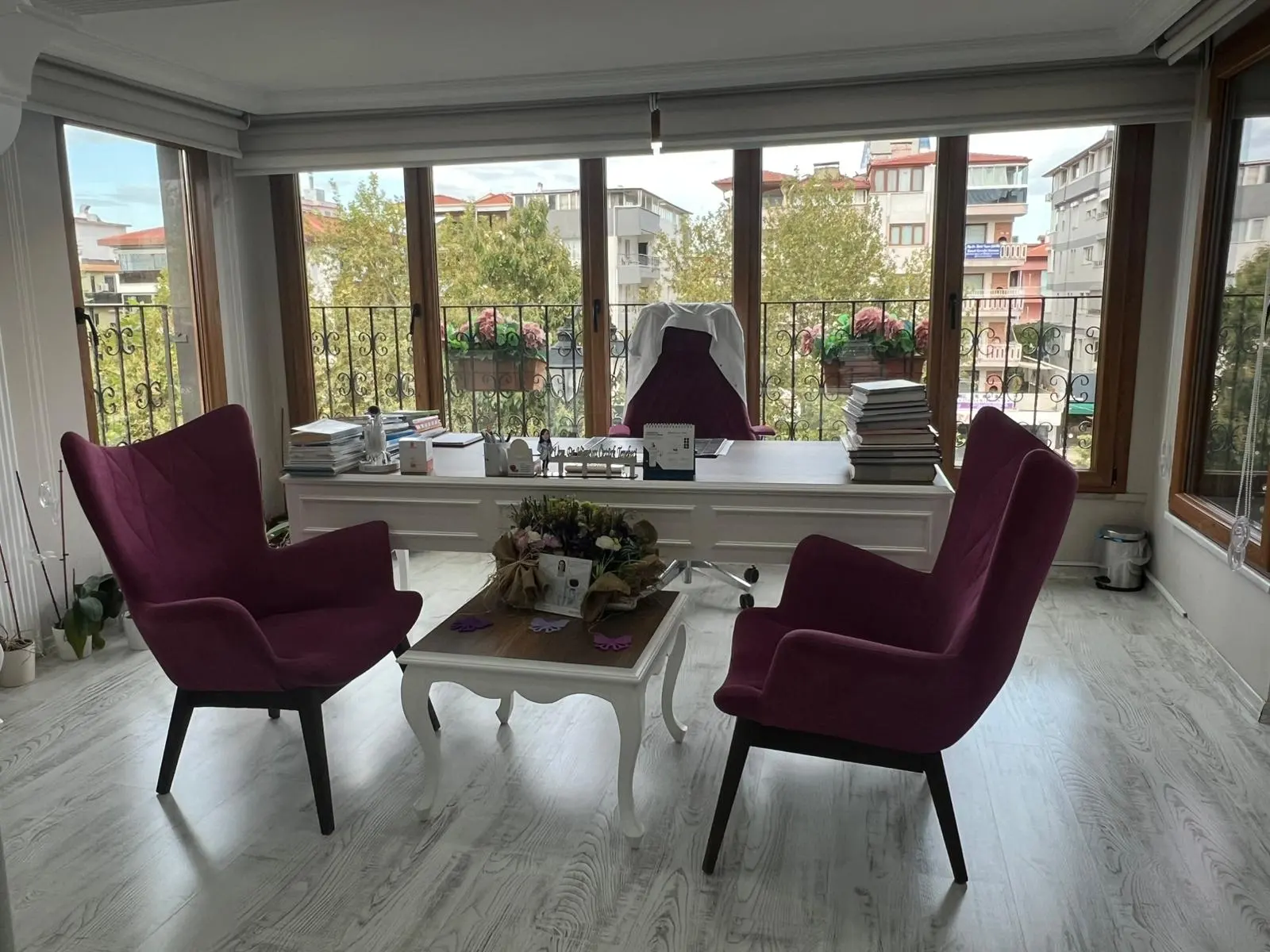 Von der Klinik bereitgestelltes Foto von Dr. Hümeyra Öztürk Tenekeci