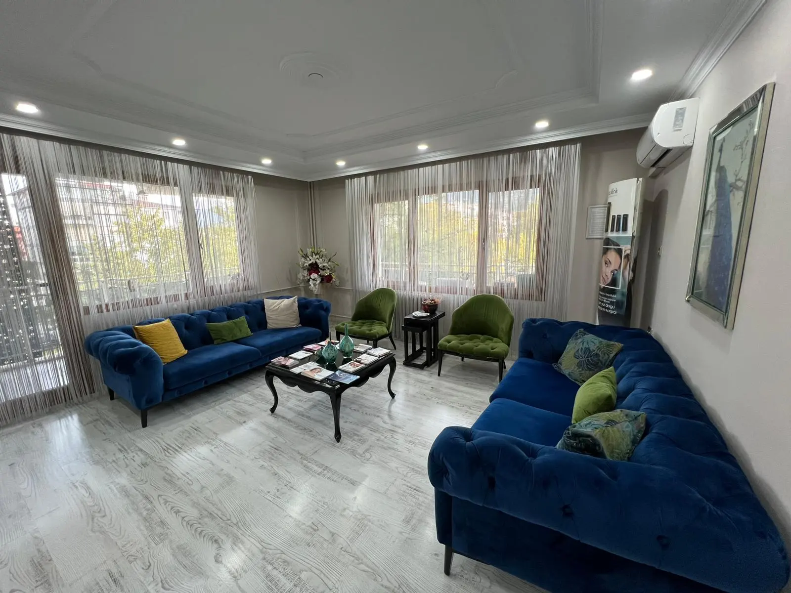 Von der Klinik bereitgestelltes Foto von Dr. Hümeyra Öztürk Tenekeci