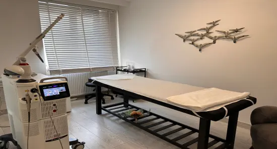 Von der Klinik bereitgestelltes Foto von Dr. Tuğba Dindar