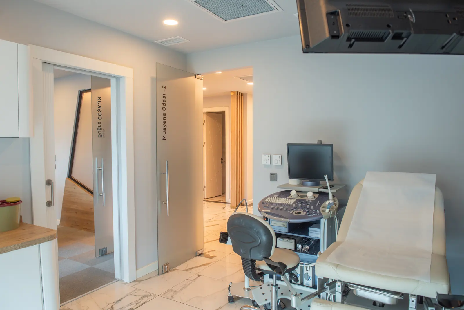 Clinic-provided photograph of Assoc. Prof. Dr Bora Coşkun