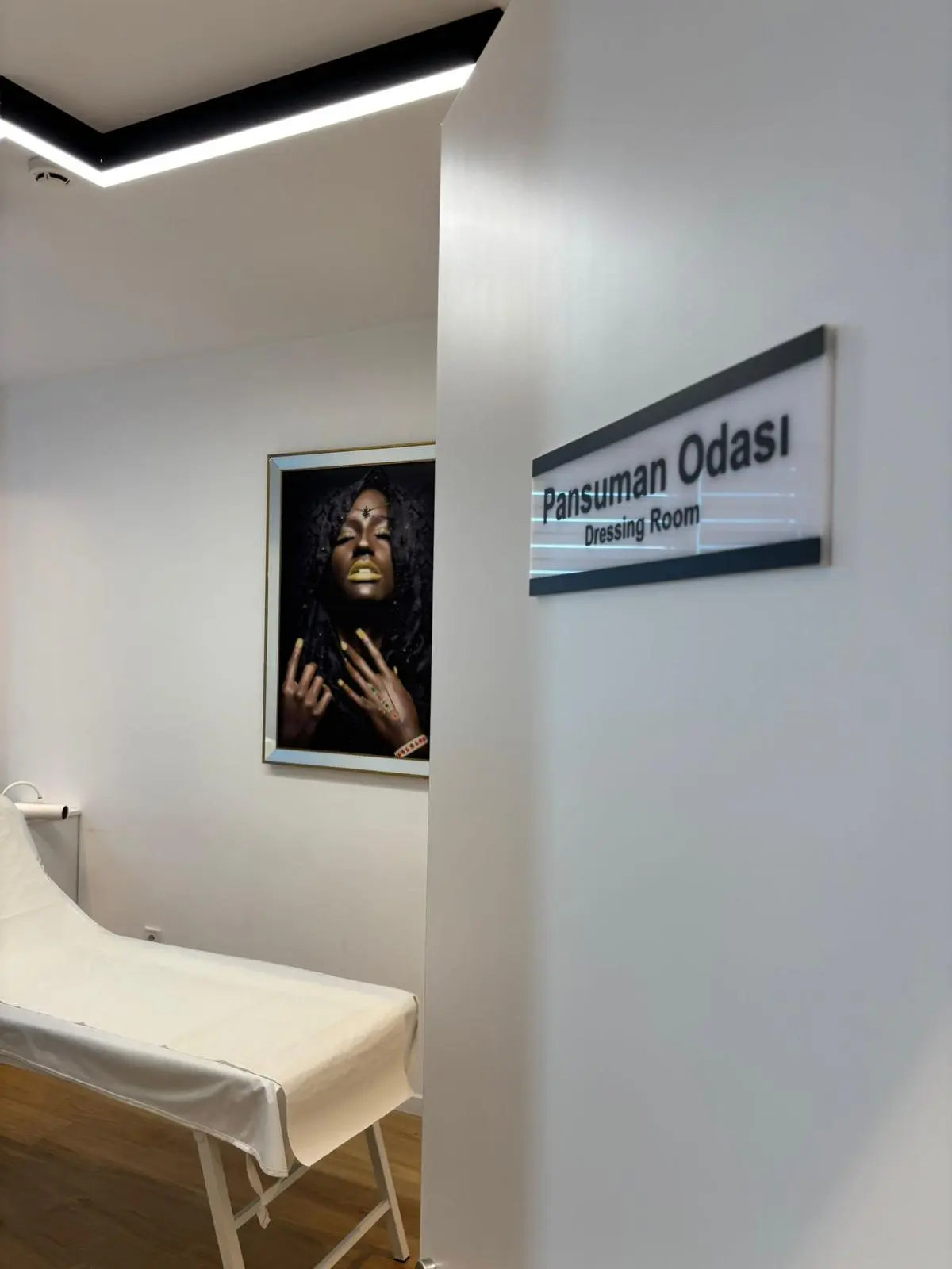 Von der Klinik bereitgestelltes Foto von Dr. Bahtiyar Hamit