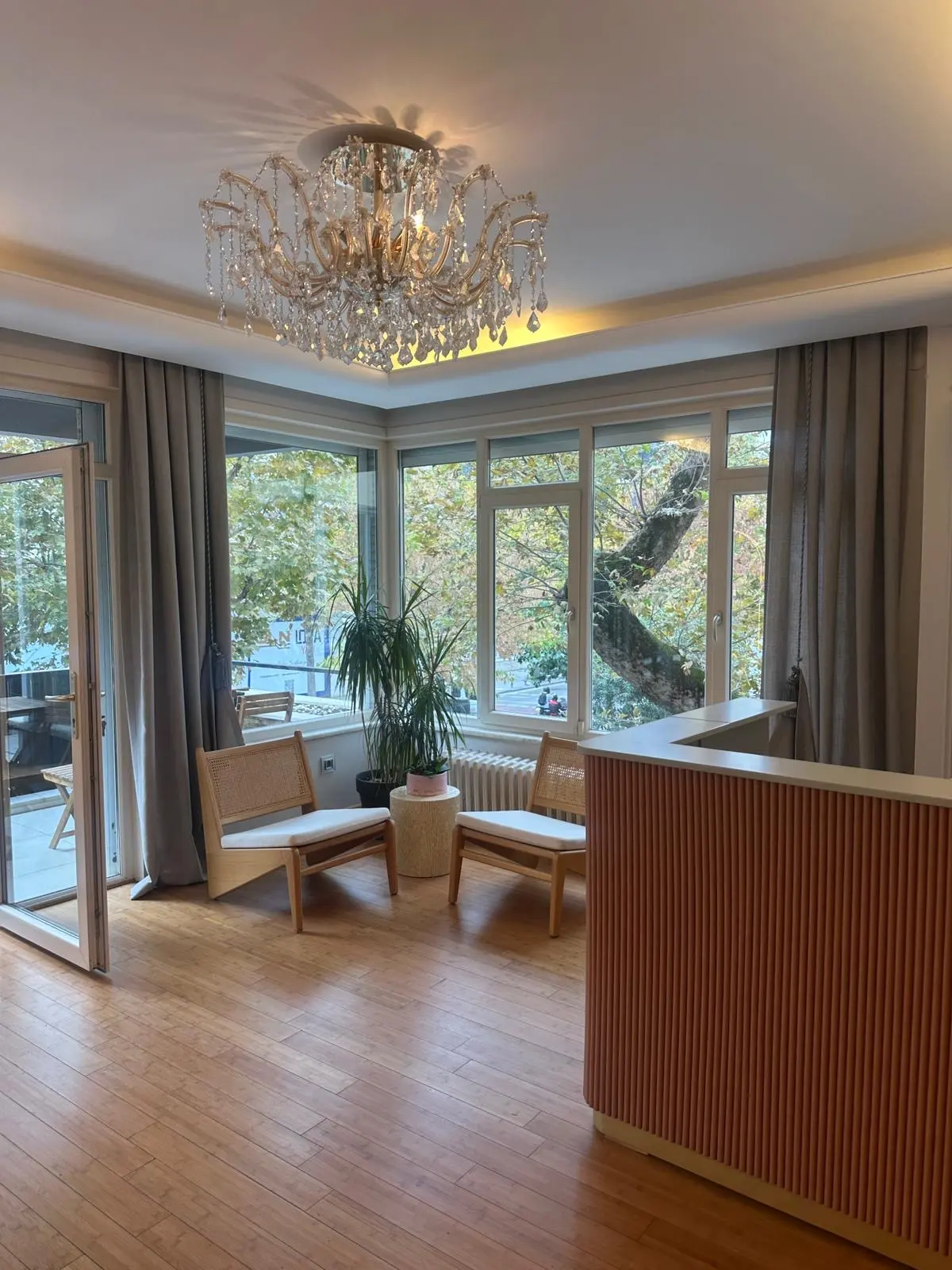 Von der Klinik bereitgestelltes Foto von Dr. Mert Seçer