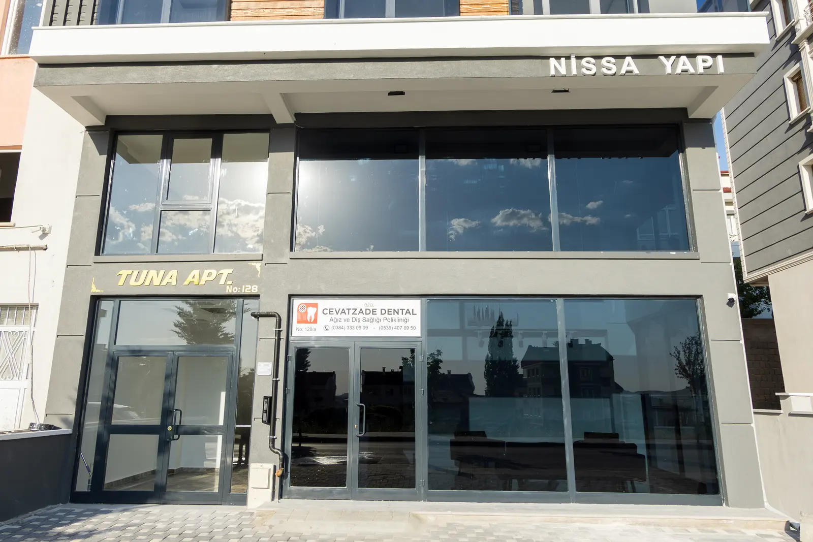 Von der Klinik bereitgestelltes Foto von Cevatzade Dental