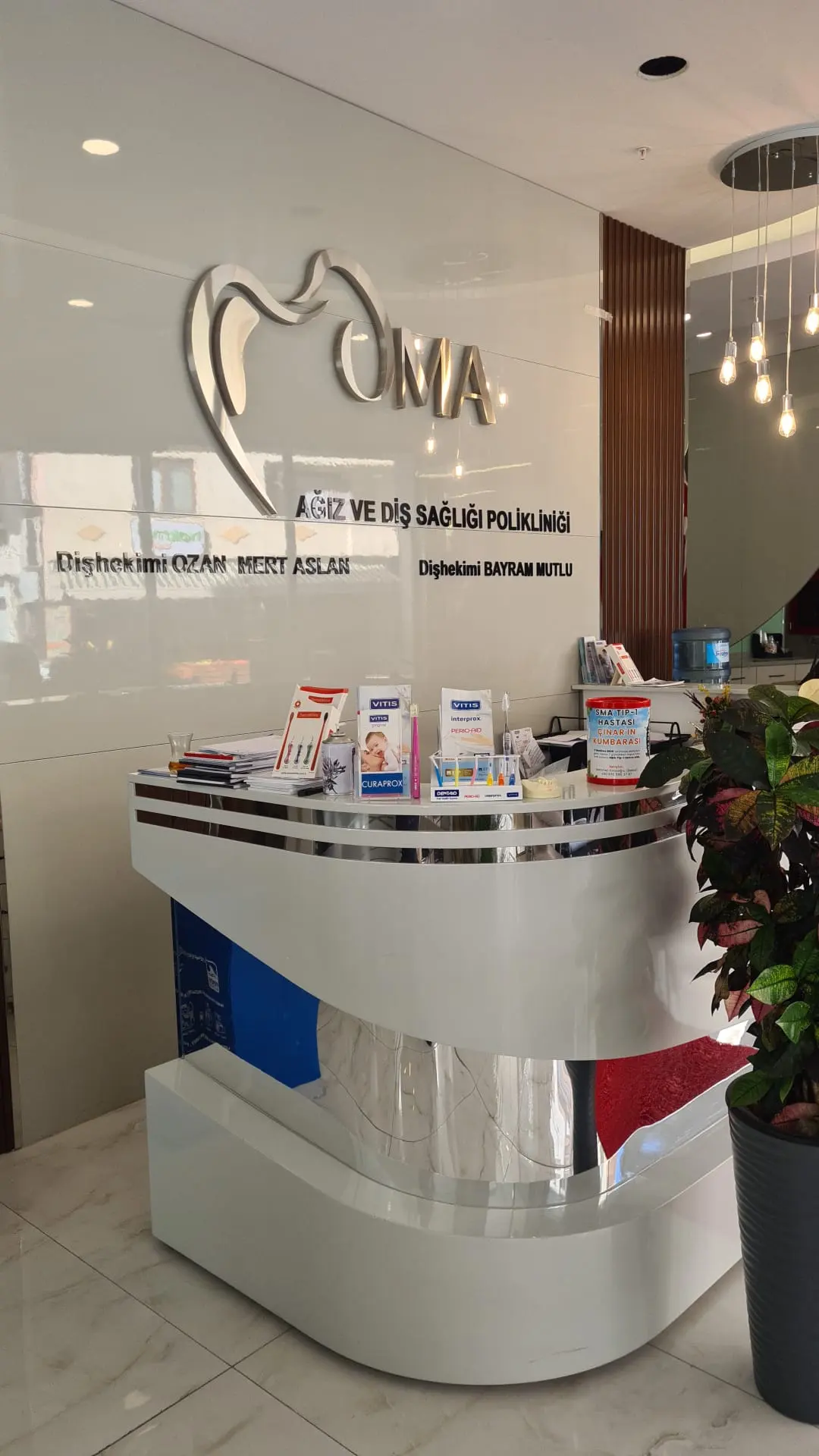 Von der Klinik bereitgestelltes Foto von Oma Zahnklinik