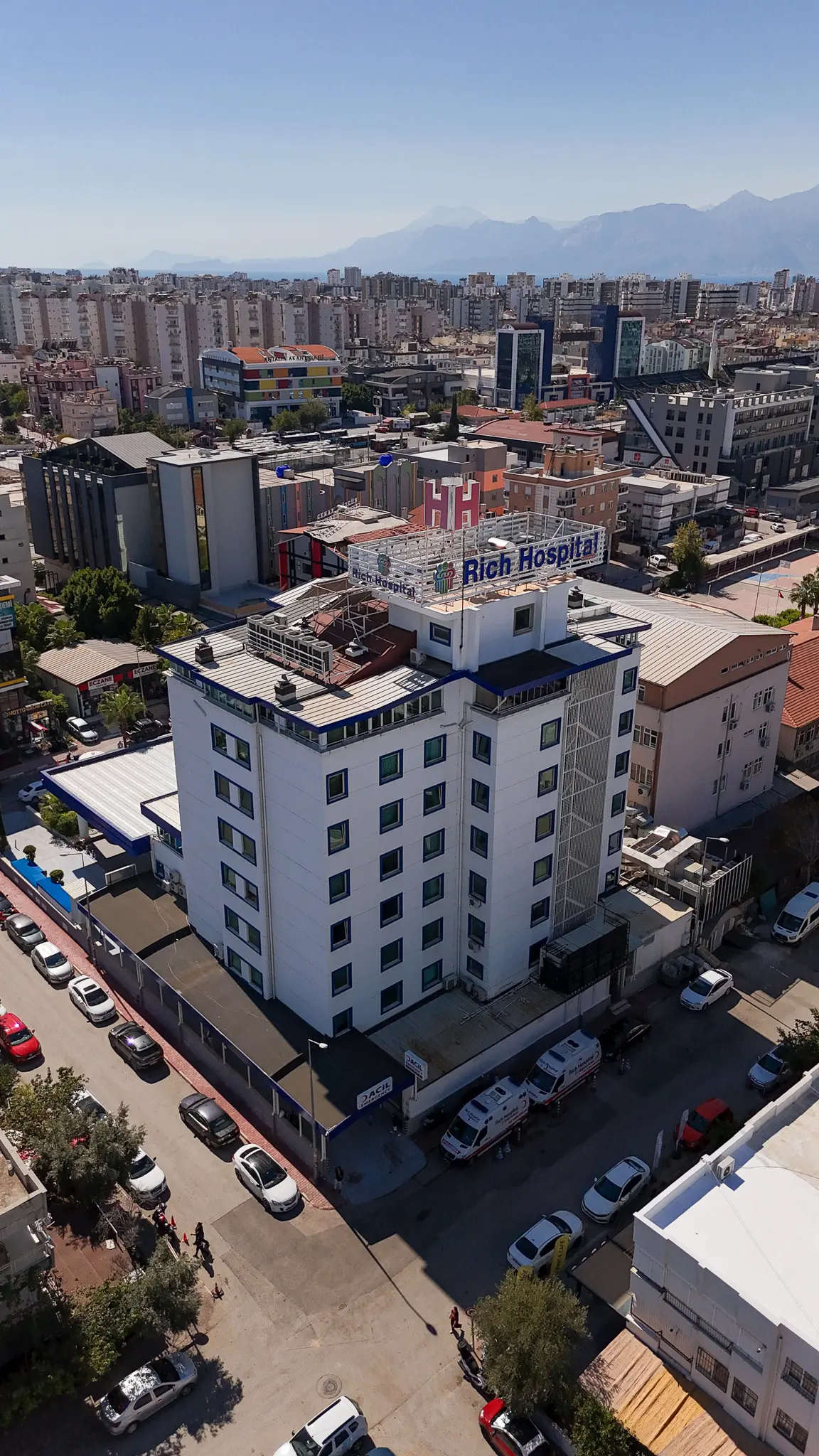 Von der Klinik bereitgestelltes Foto von Rich Hospital