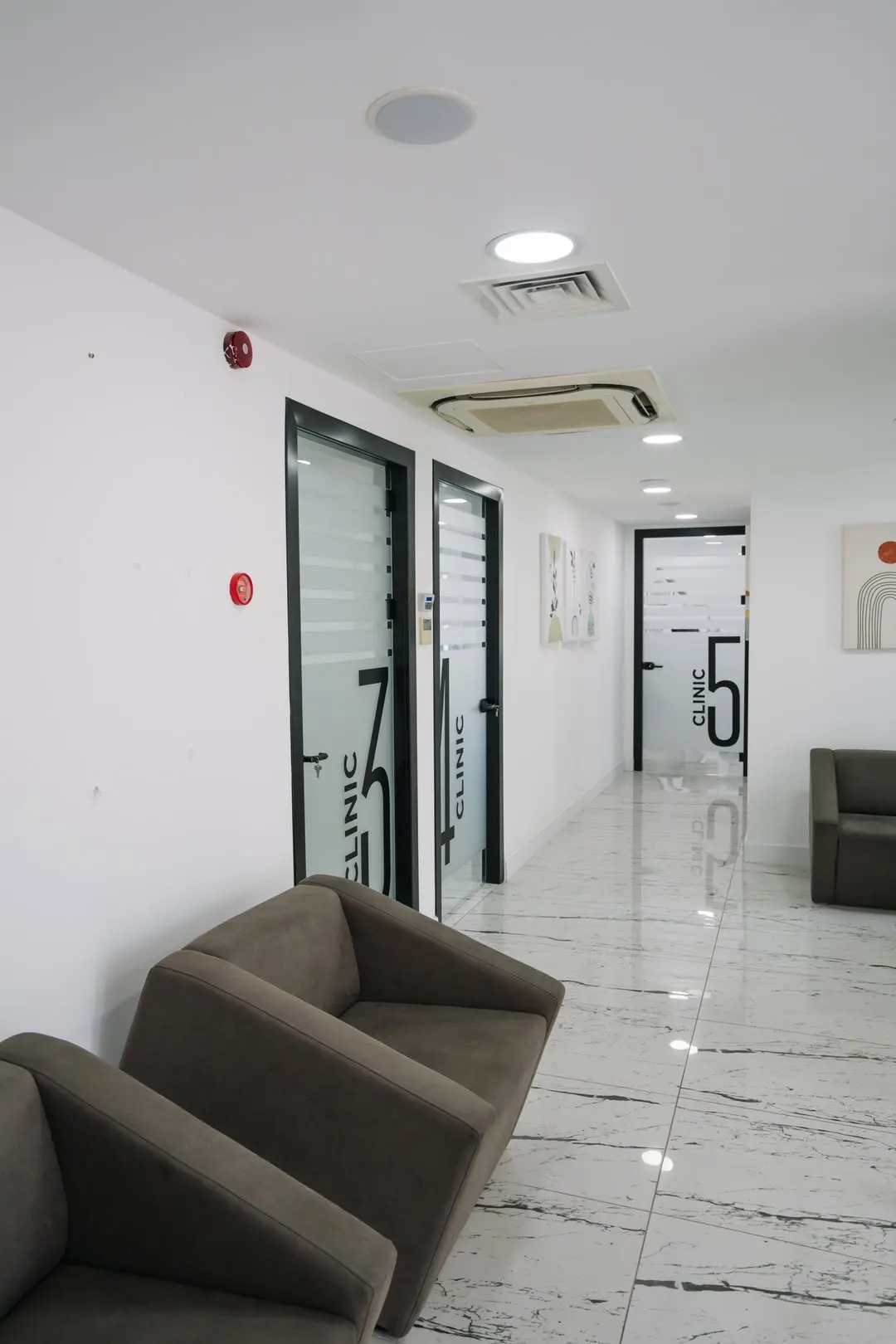 Clinic-provided photograph of Mandarindent Dental Clinic