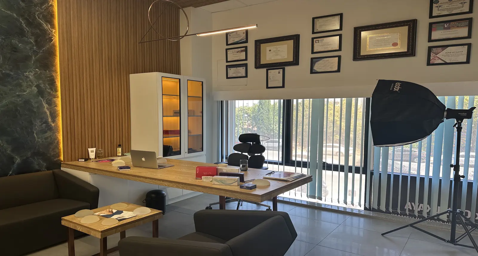Clinic-provided photograph of Dr Musa Burak Çatalkaya